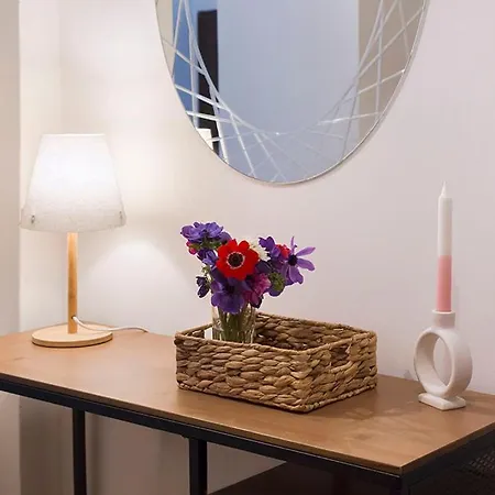 High Note Apartment *