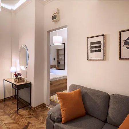 High Note Apartment