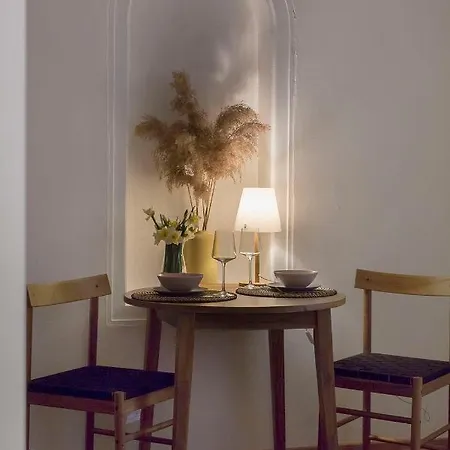 Apartment High Note